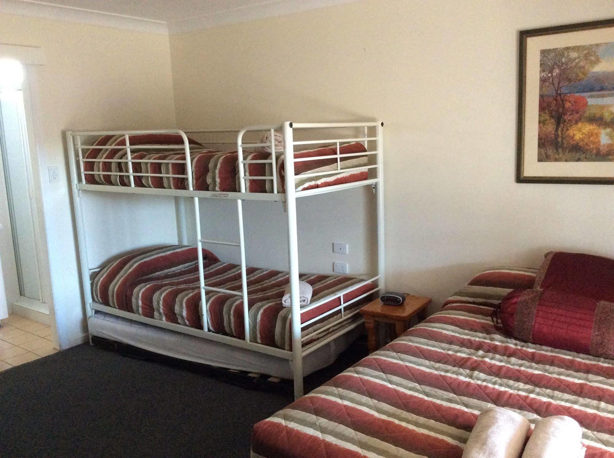Kingaroy Country Motel Exteriör bild