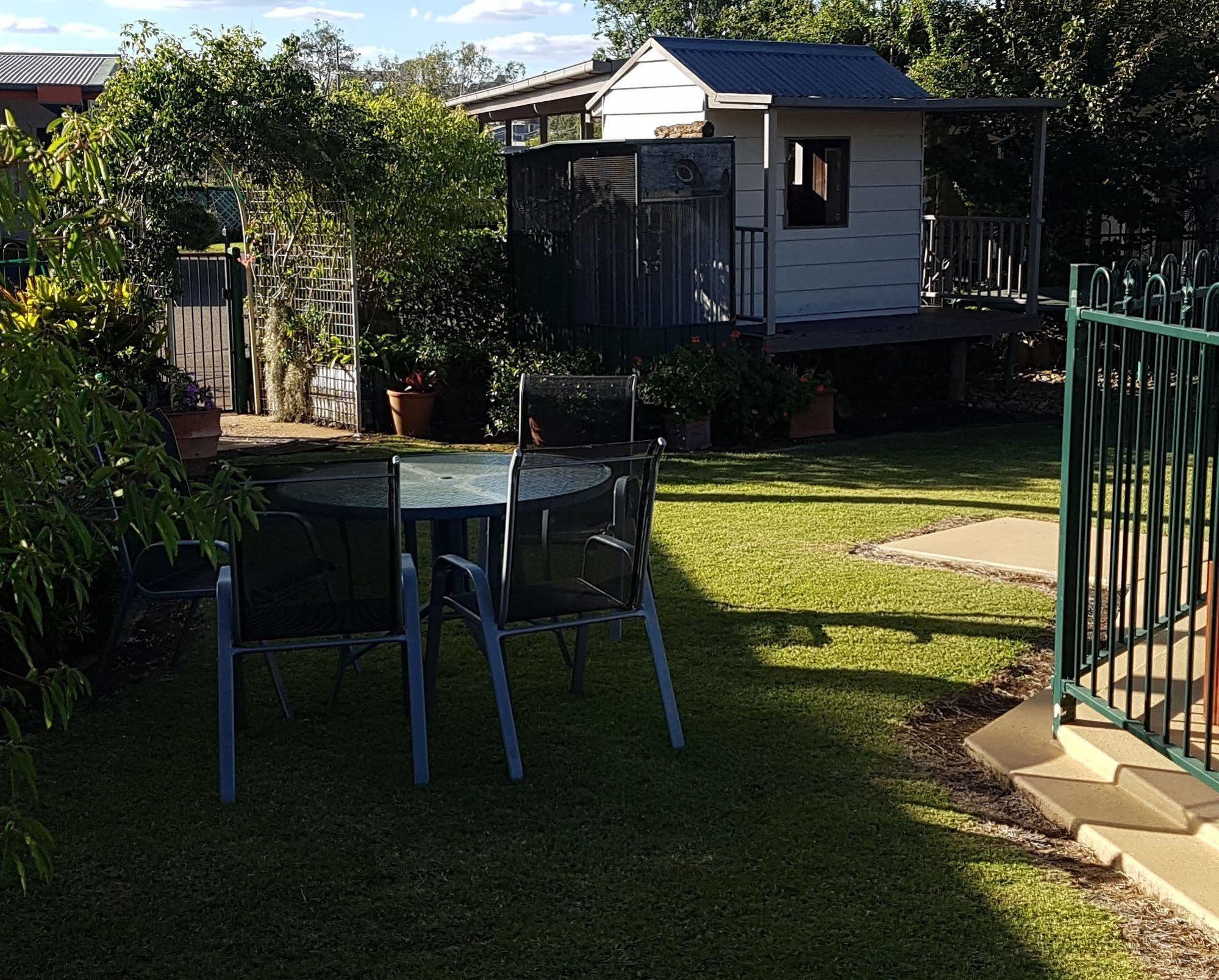 Kingaroy Country Motel Exteriör bild
